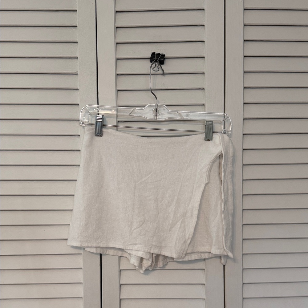 Altar'd State White Skorts